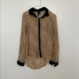 Brand new Fun and flirt blouse. %100 polyester.